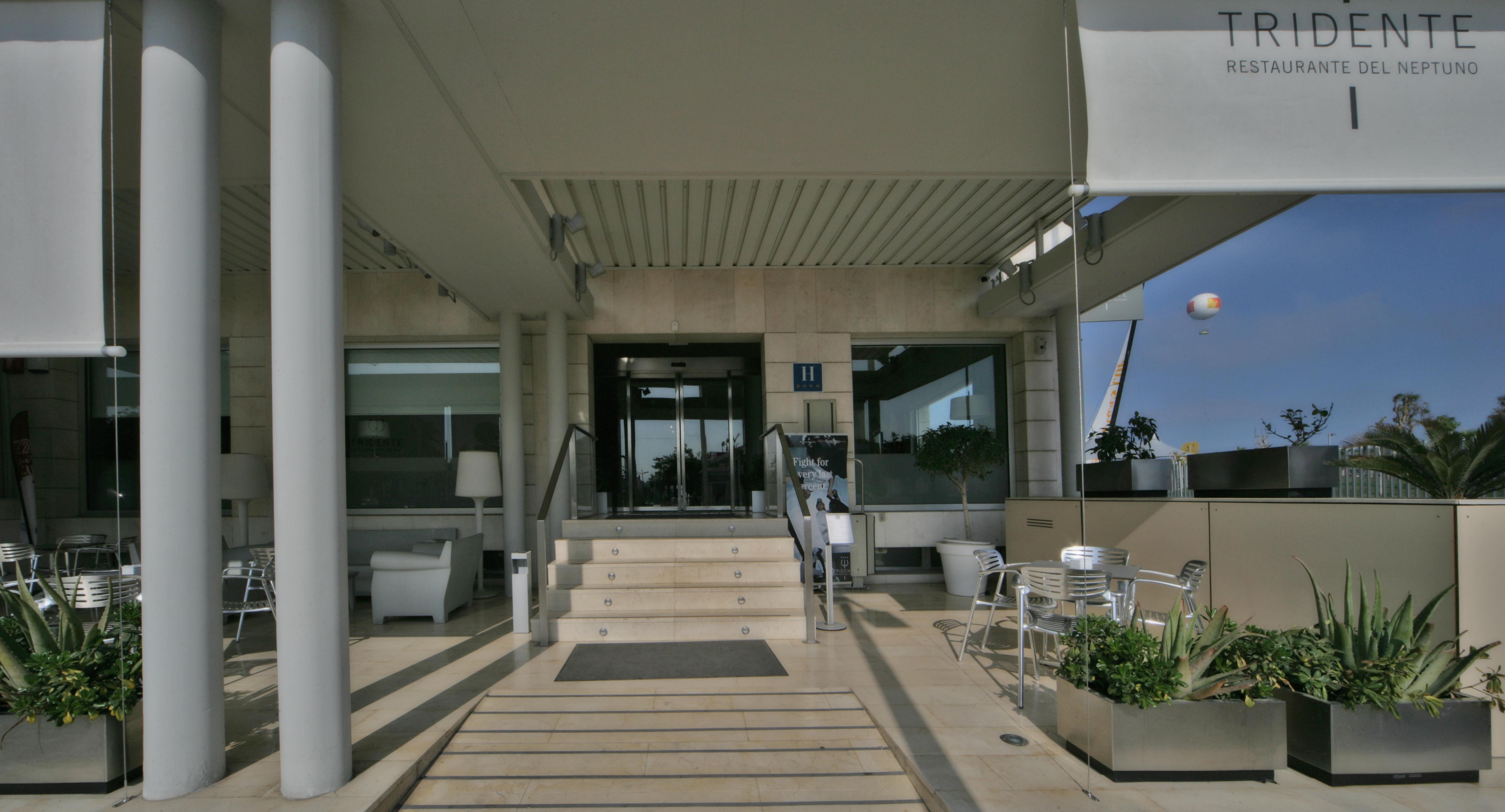 Hotel Neptuno Playa & Spa Valensiya Dış mekan fotoğraf